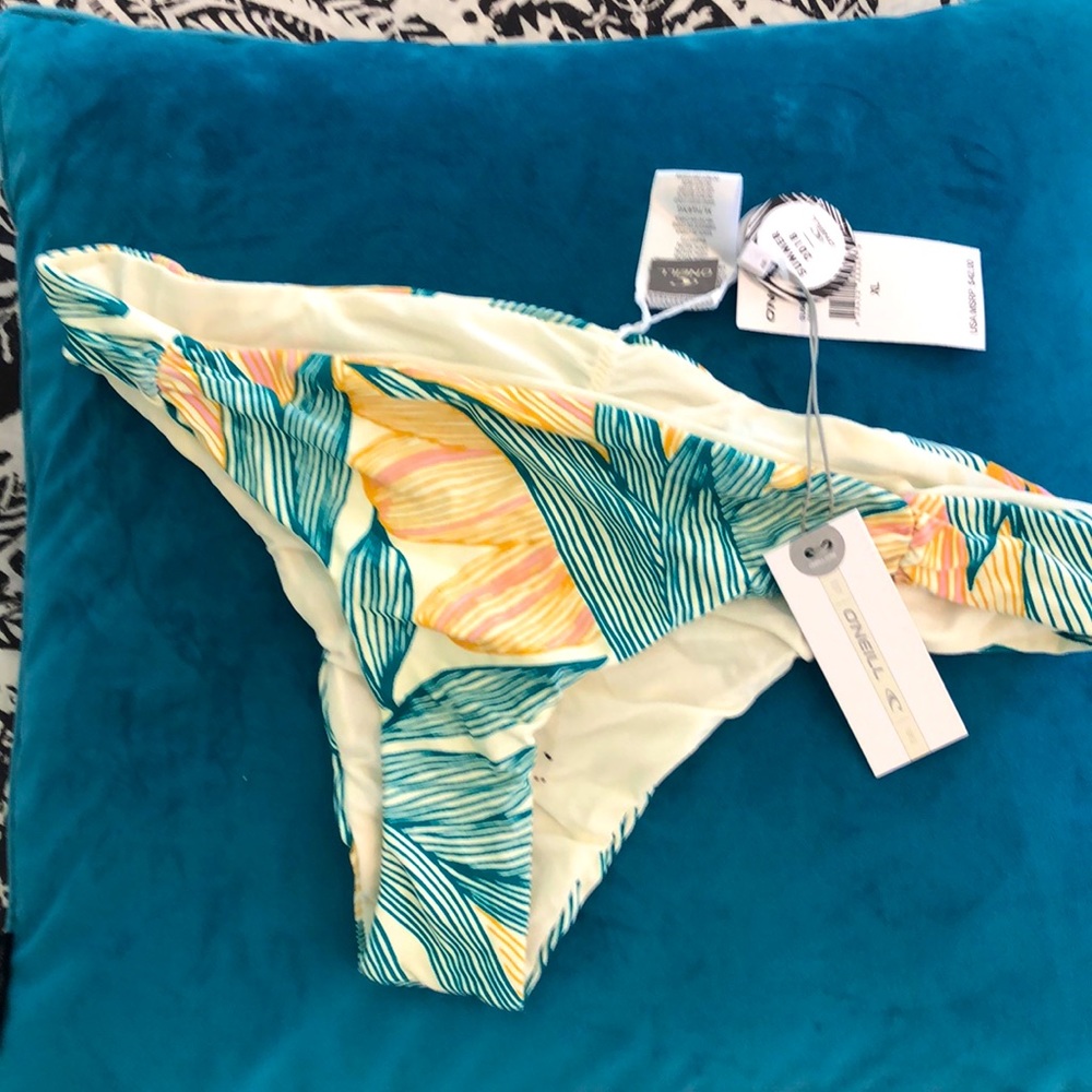 O’Neill Bethany Hipster bottom
